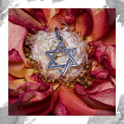   ✡ ǳ   